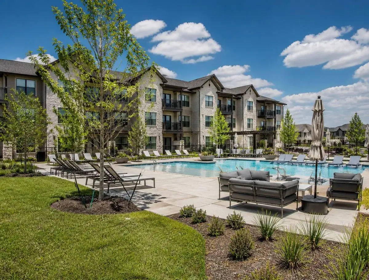 Leander neighborhood with modern apartments