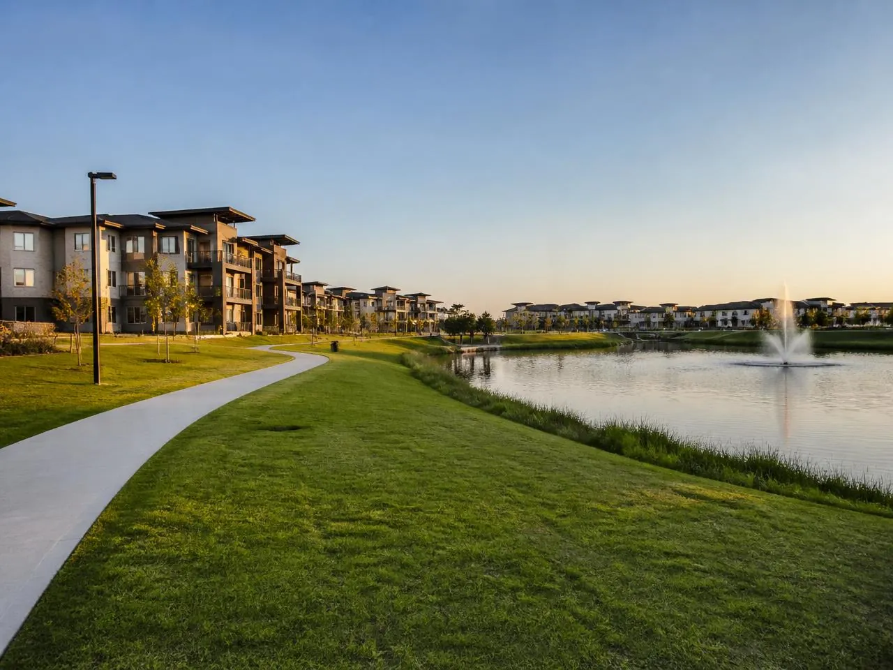 Hutto neighborhood with modern apartments